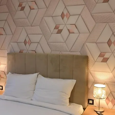 Divine Lux דירה *